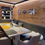 Alpinchalet Bergahorn - Luxerioese Mit Sauna Und Grosser Terrasse * 바이트나우
