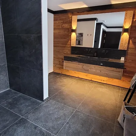 Alpinchalet Bergahorn - Luxerioese Mit Sauna Und Grosser Terrasse