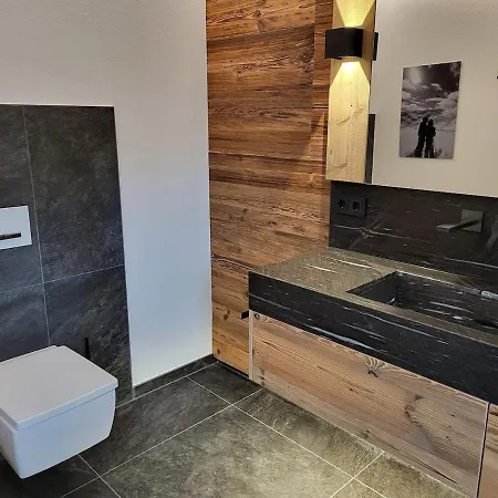 شقة Alpinchalet Bergahorn - Luxerioese Mit Sauna Und Grosser Terrasse