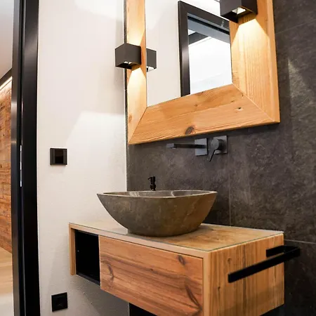 Alpinchalet Bergahorn - Luxerioese Mit Sauna Und Grosser Terrasse شقة